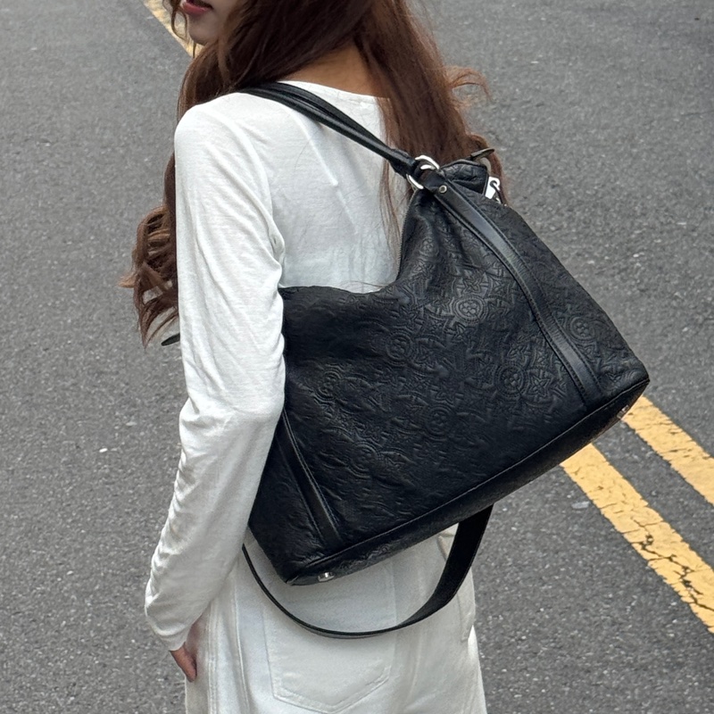 (超級新🆕) LV Antheia Hobo 高訂系列限量款 肩背+斜背+腋下包【專櫃23萬】-24