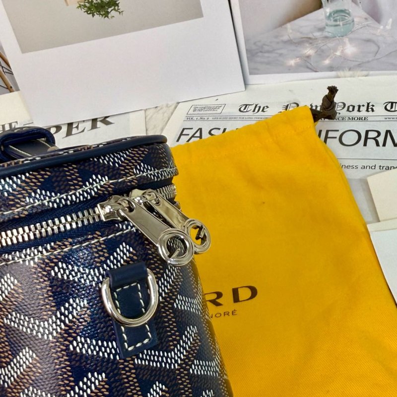Goyard Muse 海藍色 迷小型帆布 小牛皮化妝袋-4