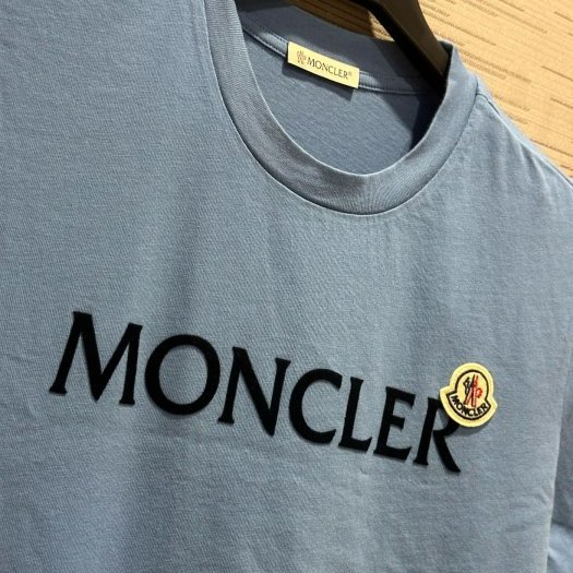 💎Han's house精品服飾💎moncler LOGO 短 T 藍 現貨 XS 原價12500-5