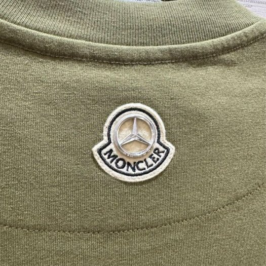💎Han's house精品服飾💎moncler 聯名 Mercedes-Benz 賓士 短 T 現貨 S 原價15000-4