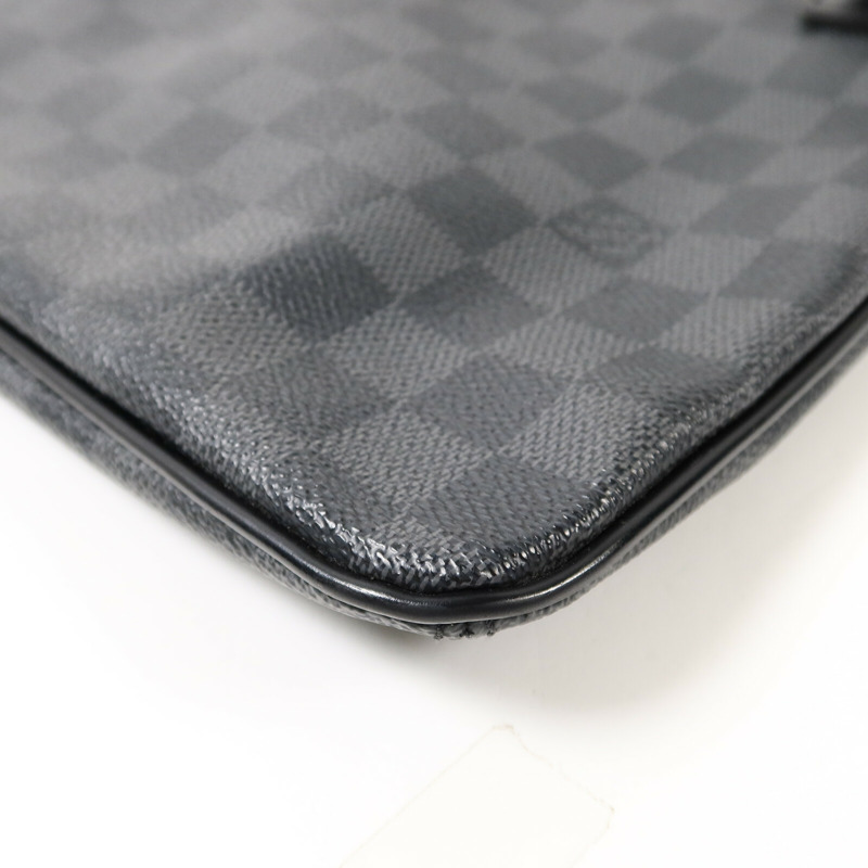 LOUIS VUITTON Damier Graphite Thomas肩背袋-13