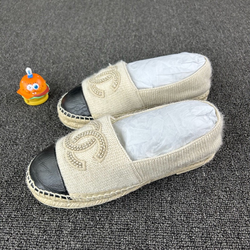 Chanel香奈兒24B黑白拼色漁夫鞋 尺碼:39 經典雙C刺繡設計-0