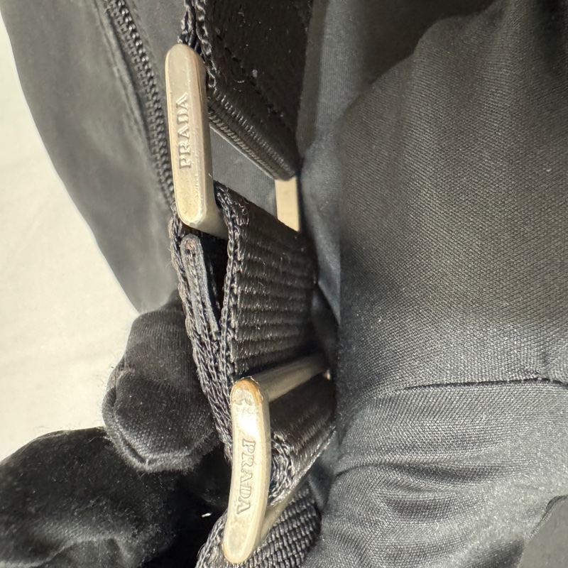【赫蒂國際精品】 PRADA 經典三角LOGO尼龍翻蓋雙扣中性斜背包/郵差包 中古款vintage-20