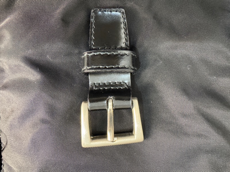 【赫蒂國際精品】 PRADA 經典三角LOGO尼龍翻蓋雙扣中性斜背包/郵差包 中古款vintage-34