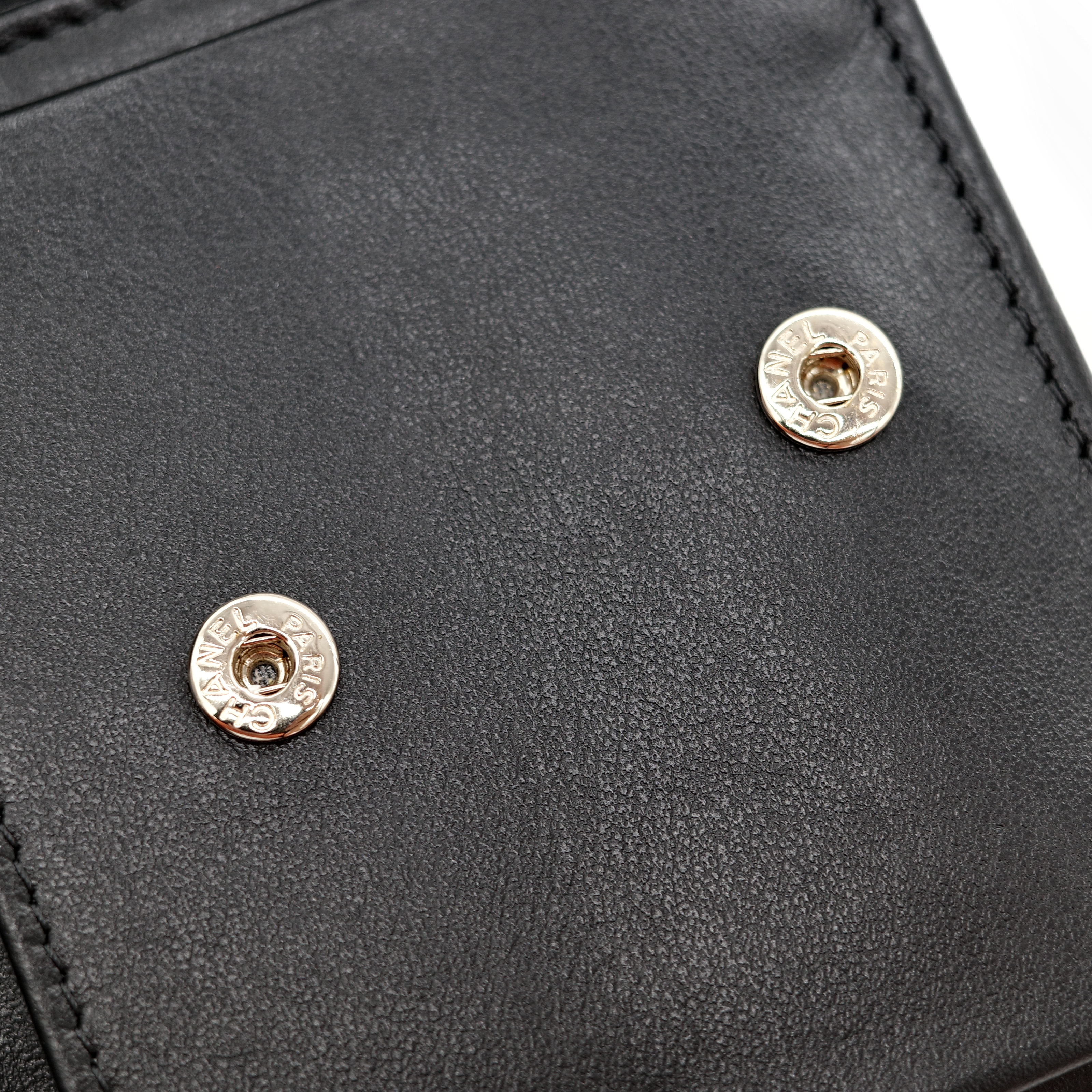 Chanel caviar leather wallet-14