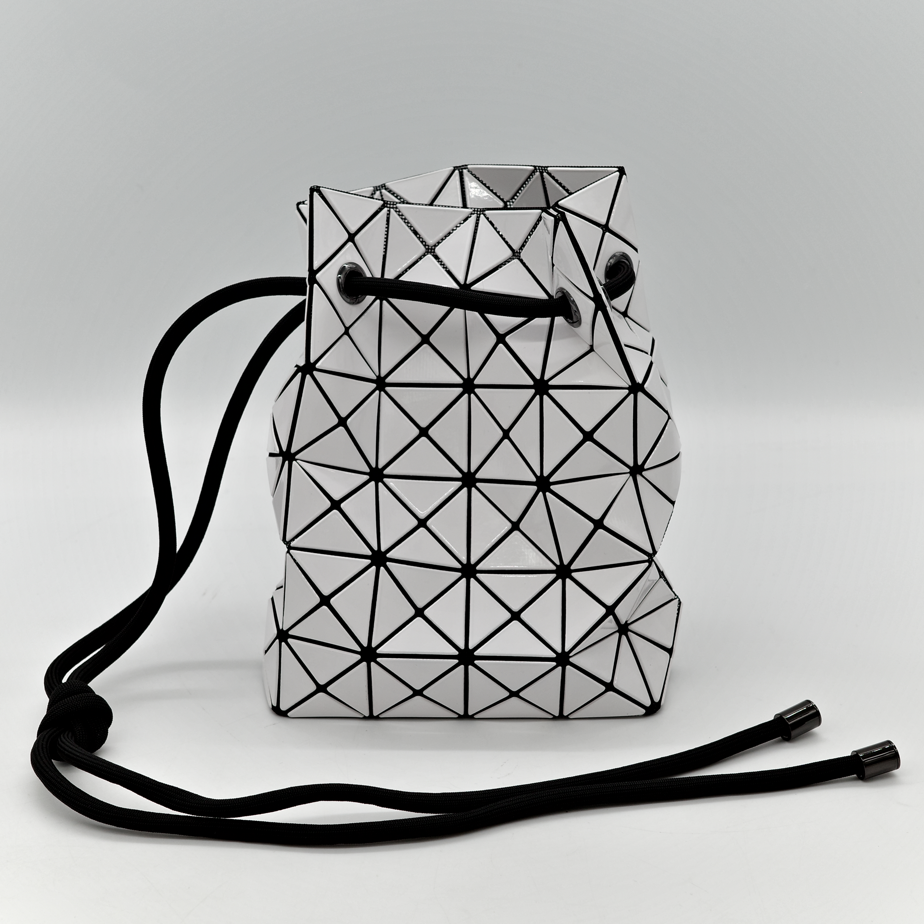 issey miyake 白色 baobao-1