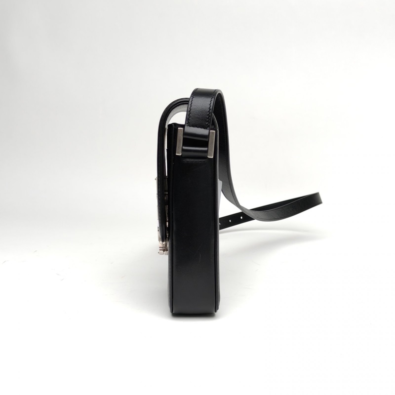 SAINT LAURENT 黑色牛皮銀扣Solferino相機包斜挎包-1