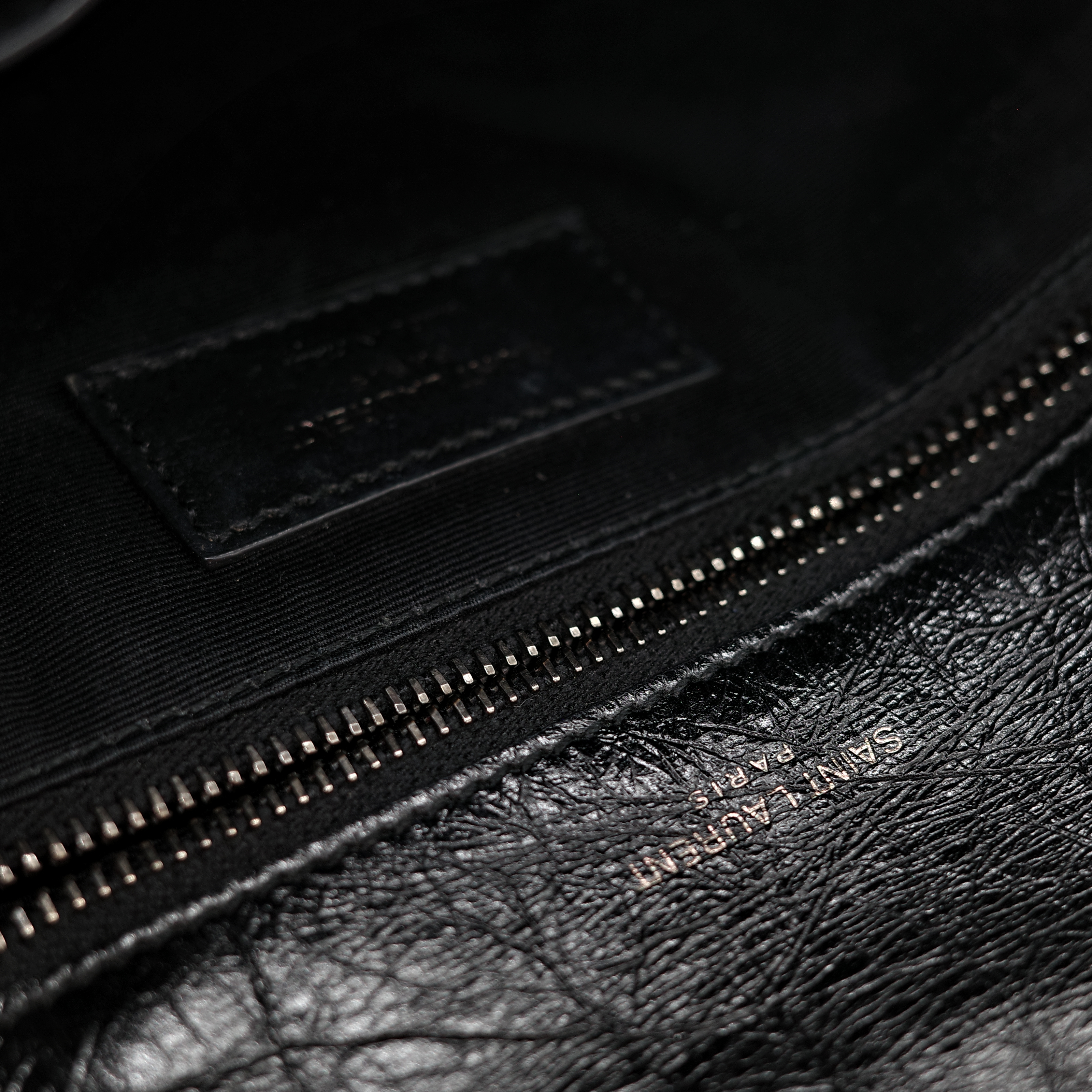 Saint Laurent YSL 聖羅蘭 黑色 BLACK NIKI 復古褶皺鏈條單肩包 翻蓋包-21