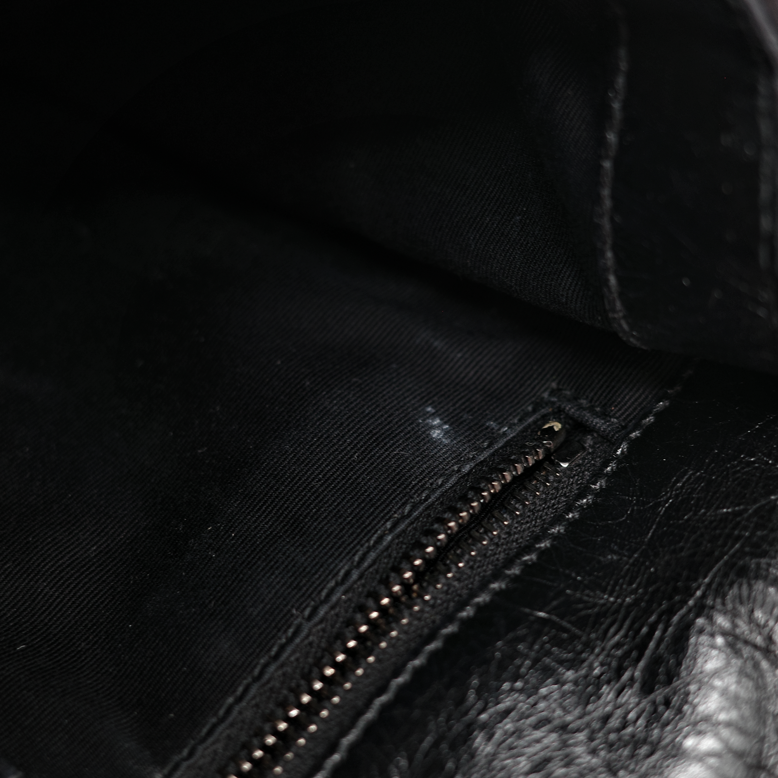 Saint Laurent YSL 聖羅蘭 黑色 BLACK NIKI 復古褶皺鏈條單肩包 翻蓋包-22