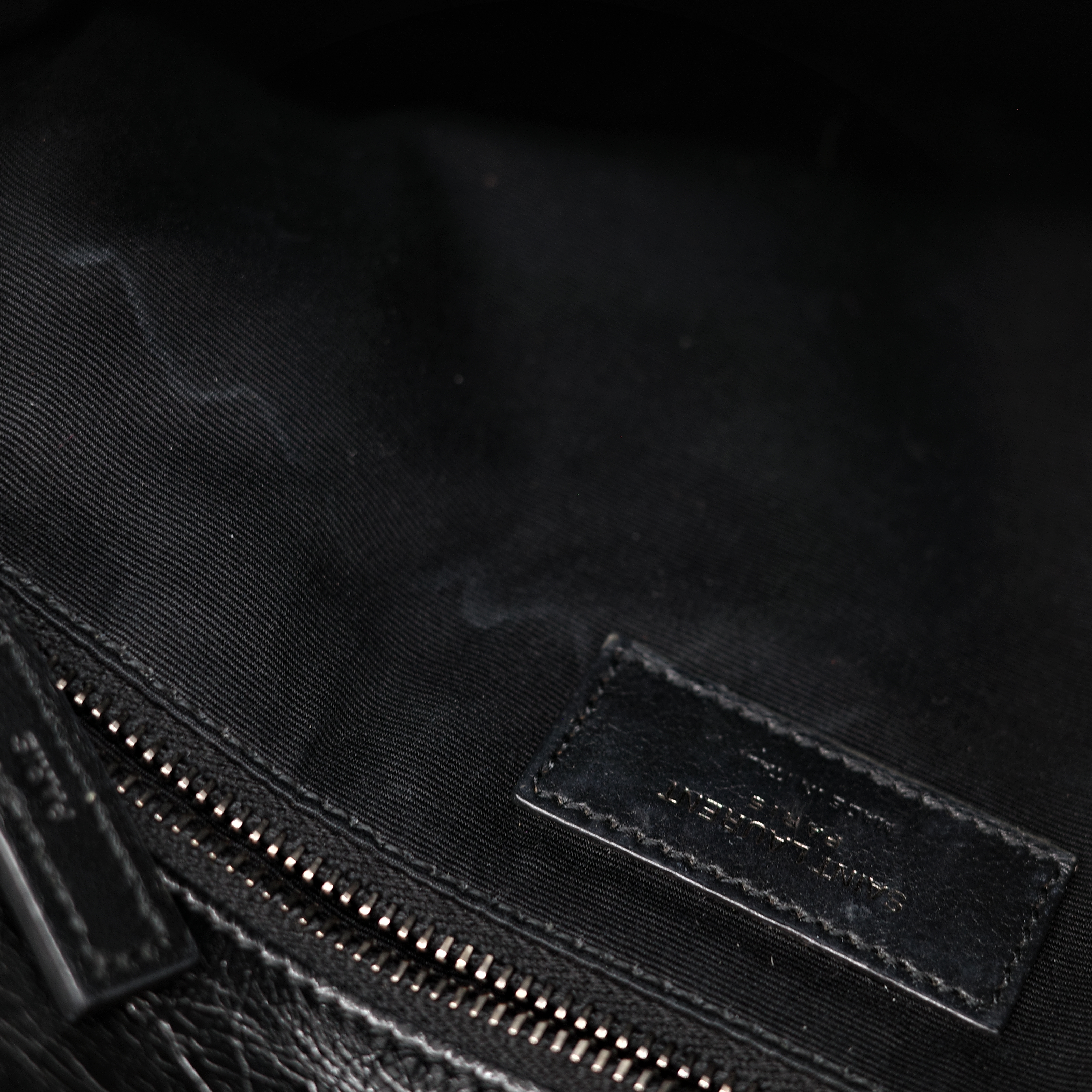 Saint Laurent YSL 聖羅蘭 黑色 BLACK NIKI 復古褶皺鏈條單肩包 翻蓋包-24