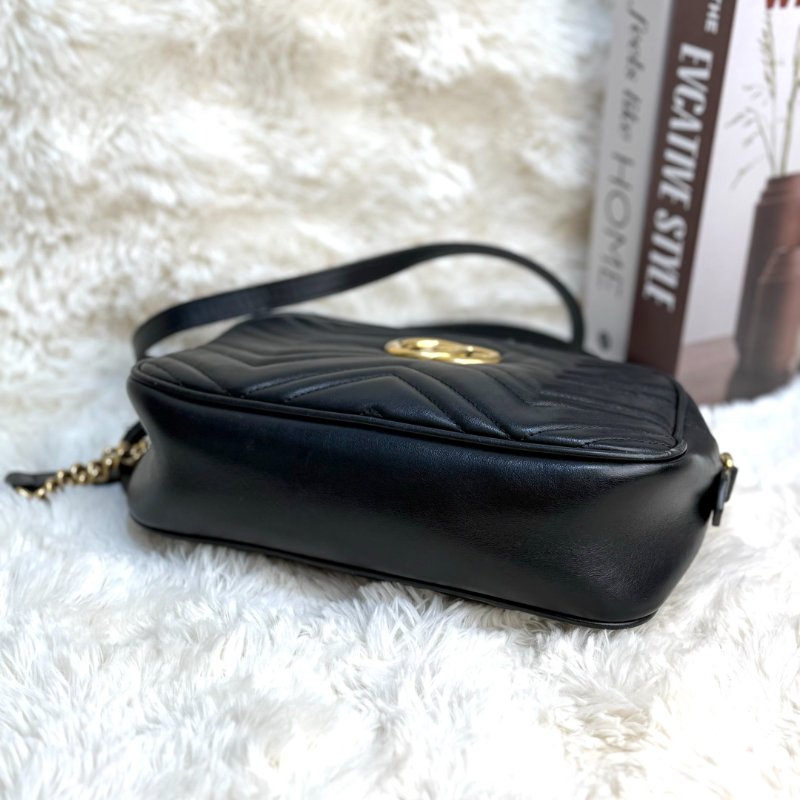 GUCCI 馬蒙 Marmont 相機包 黑色 波浪紋 牛皮 小號 24-3