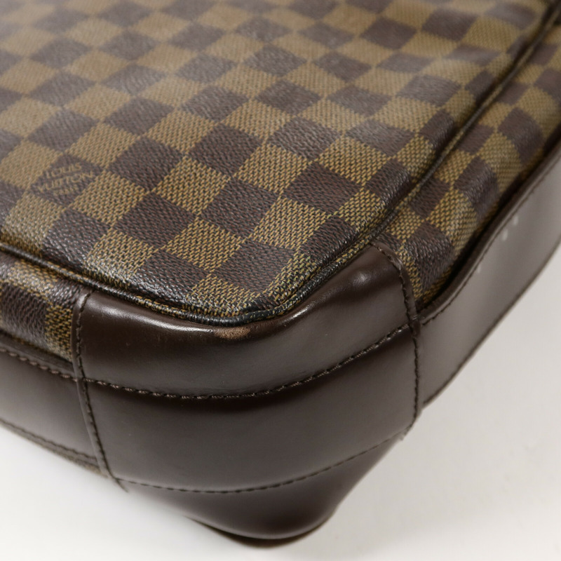 LOUIS VUITTON Damier Ebene Bastille肩背袋-13