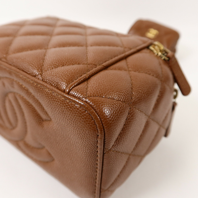 CHANEL 牛皮皮革Vanity Case鏈帶肩背袋-15