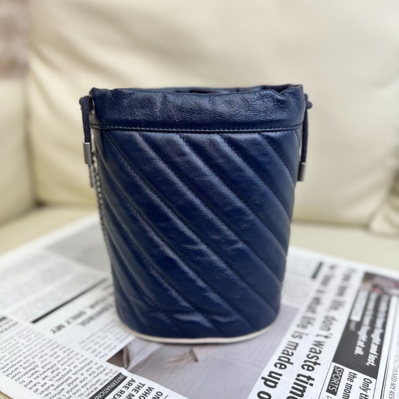 GUCCI 馬蒙 Marmont 圓筒 藍色 斜紋 牛皮 mini 17 擰花雙G 水桶包-1