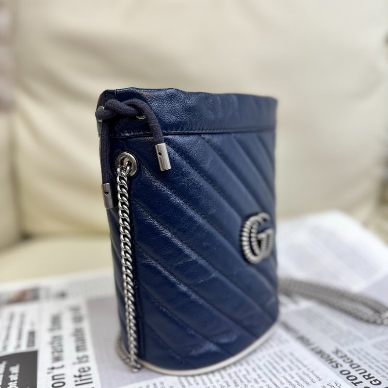 GUCCI 馬蒙 Marmont 圓筒 藍色 斜紋 牛皮 mini 17 擰花雙G 水桶包-2