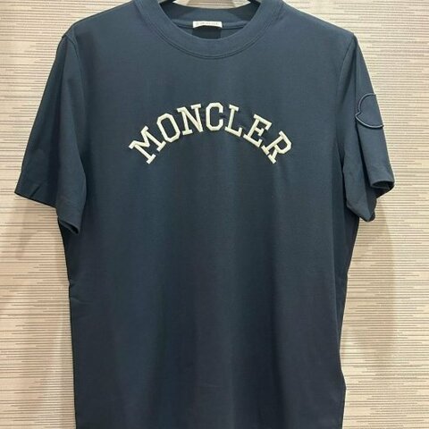 💎Han's house精品服飾💎moncler 立體刺繡 LOGO 短 T 現貨S 原價11700