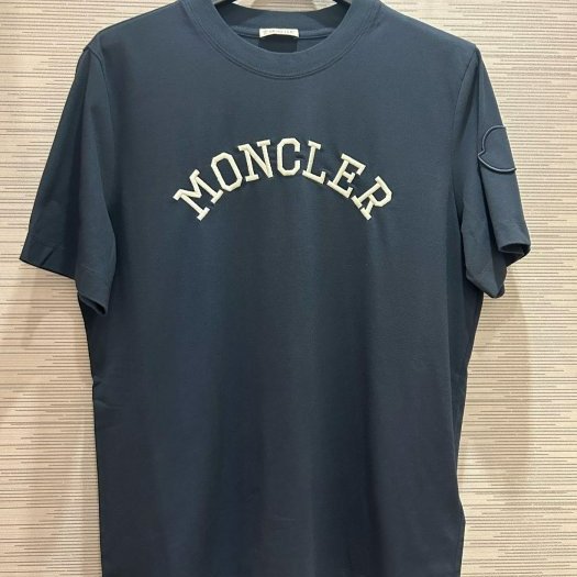 💎Han's house精品服飾💎moncler 立體刺繡 LOGO 短 T 現貨S 原價11700-0