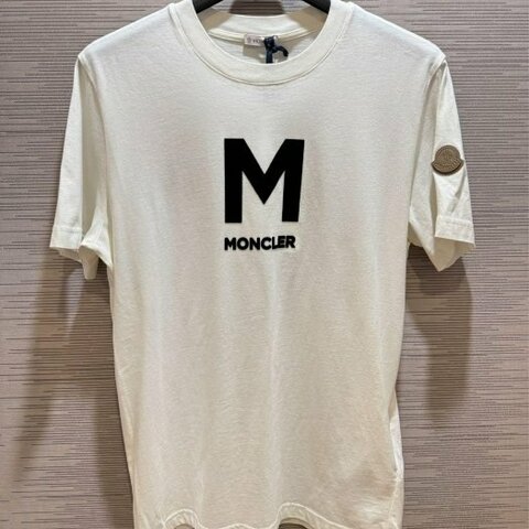 💎Han's house精品服飾💎moncler 立體 LOGO 短 T 現貨 S 原價16300