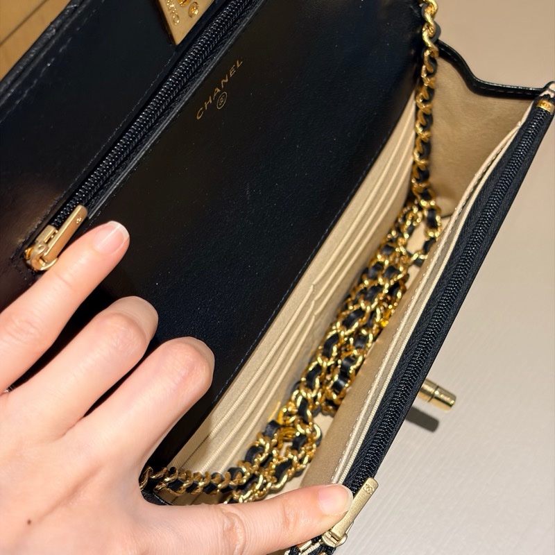 23C CHANEL WOC-21