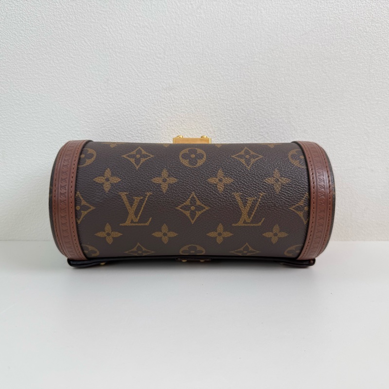 ✨99新🆕路易威登/LOUIS VUITTON Papillon Trunk 老花鏈條S-lock鎖扣 塗層帆布拼牛皮飾邊 腋下包手提包單肩包斜挎包 女款 棕色 金扣 2條可拆卸肩帶 底長20cm❤️正品-5