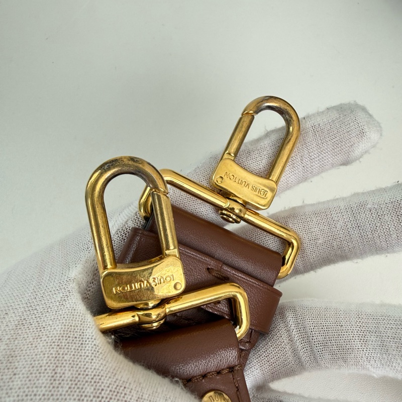 ✨99新🆕路易威登/LOUIS VUITTON Papillon Trunk 老花鏈條S-lock鎖扣 塗層帆布拼牛皮飾邊 腋下包手提包單肩包斜挎包 女款 棕色 金扣 2條可拆卸肩帶 底長20cm❤️正品-8