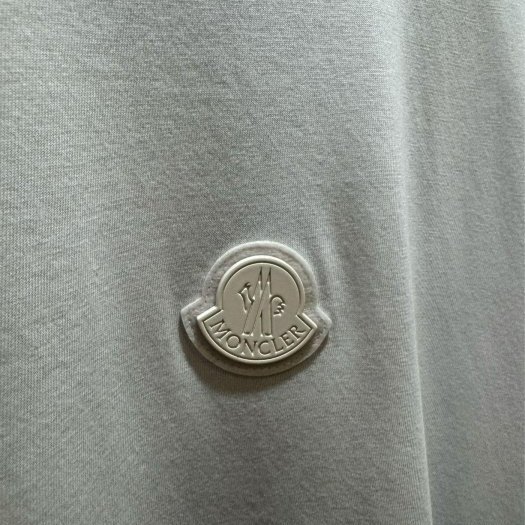 💎Han's house精品服飾💎 moncler 聯名 短 T 現貨 M 原價14200-6