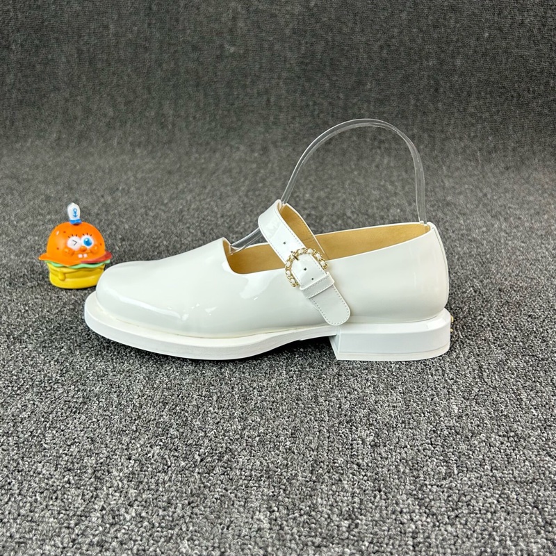 Chanel香奈兒白色漆皮瑪麗珍鞋 尺碼：36.5-2