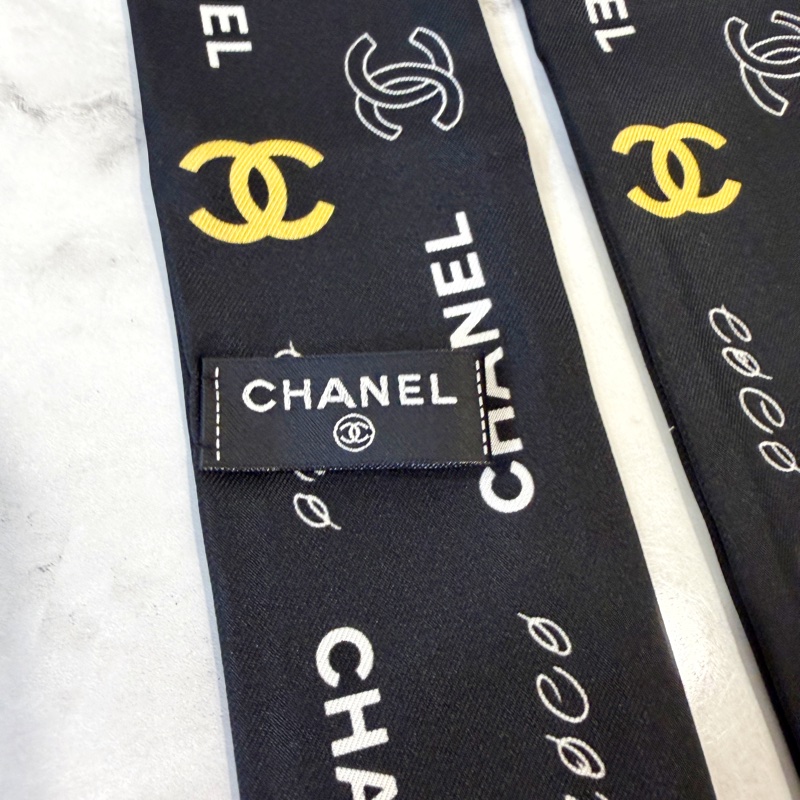Chanel 黑底各類元素圖案細版圍巾-8