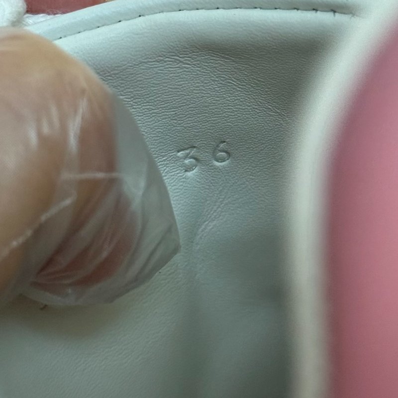 Gucci 女士小白鞋 粉色 36碼 沖孔雙G-6