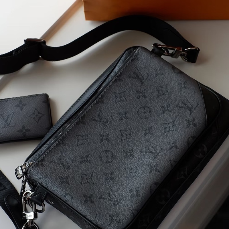 LouisVuitton 路易威登 Trio黑武士三合一郵差包王鶴棣同款🥷-10