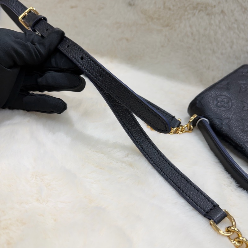 LV Empreinte Blanche BB 黑冰 2 way shoulder bag XC484-26