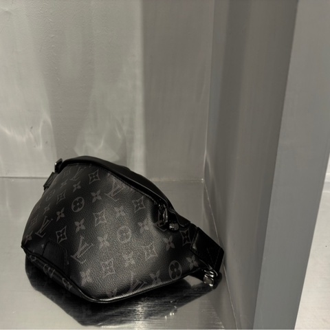 近新品新款🌟Louis Vuitton LV Discovery 腰包 ｜Classic Trend CT精品｜台北東區實體