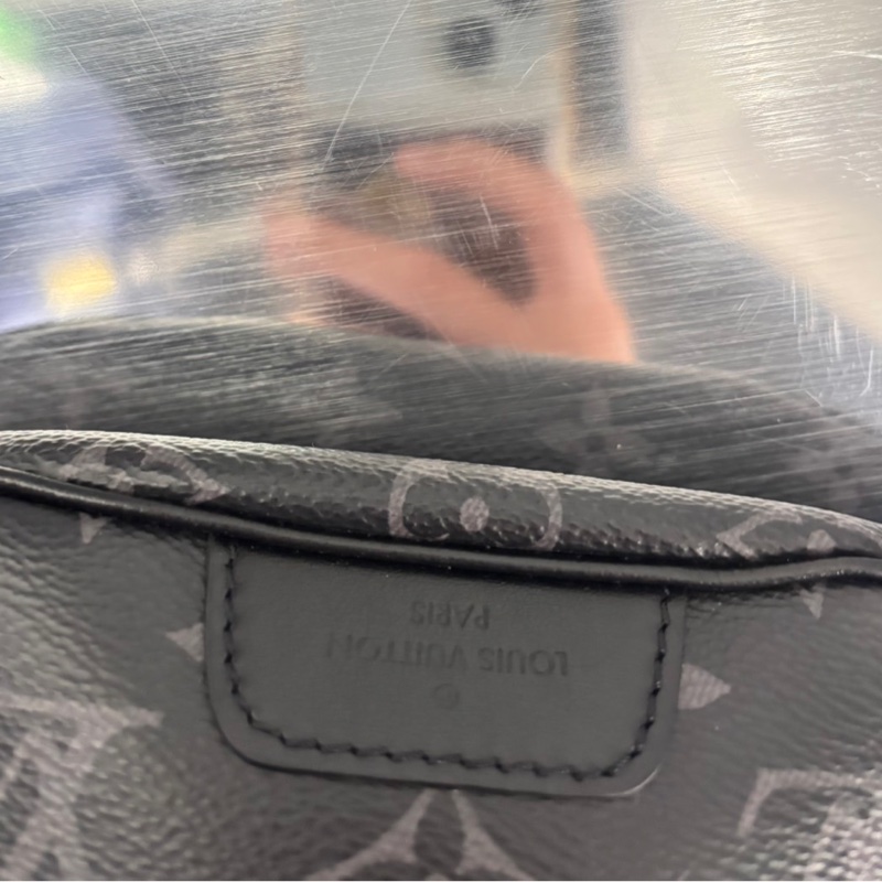 近新品新款🌟Louis Vuitton LV Discovery 腰包 |Classic Trend CT精品|台北東區實體-9