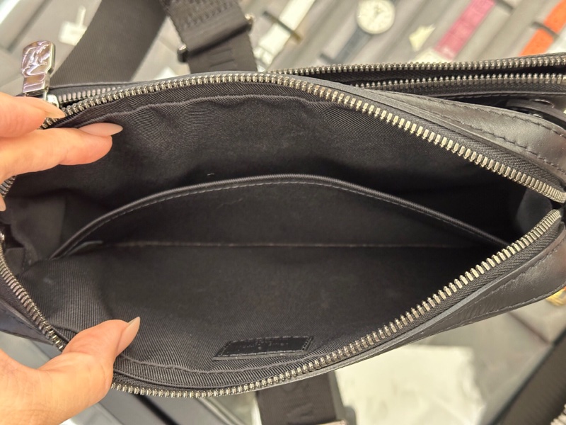 Louis Vuitton 路易威登 Trio黑武士三合一郵差包 少鑰匙小卡包-5