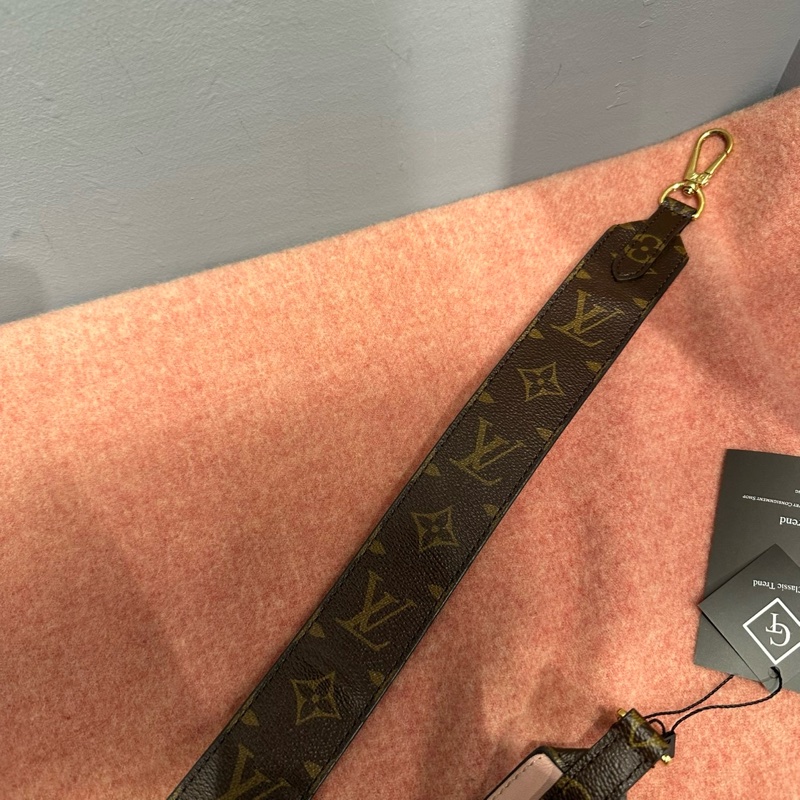 近新品🌟Louis Vuitton LV 老花/粉色 肩帶|Classic Trend CT精品|台北東區實體-6