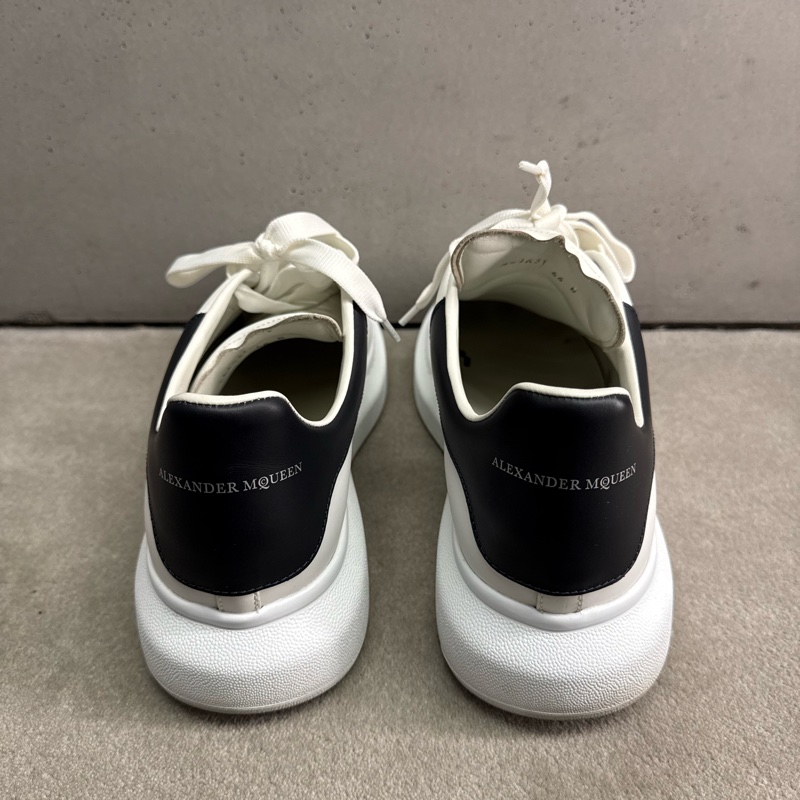 Alexander Mcqueen 小白鞋-1