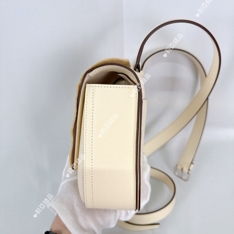莉亞精品♡ Hermes Della 屁股包 奶油白 二手美包-8