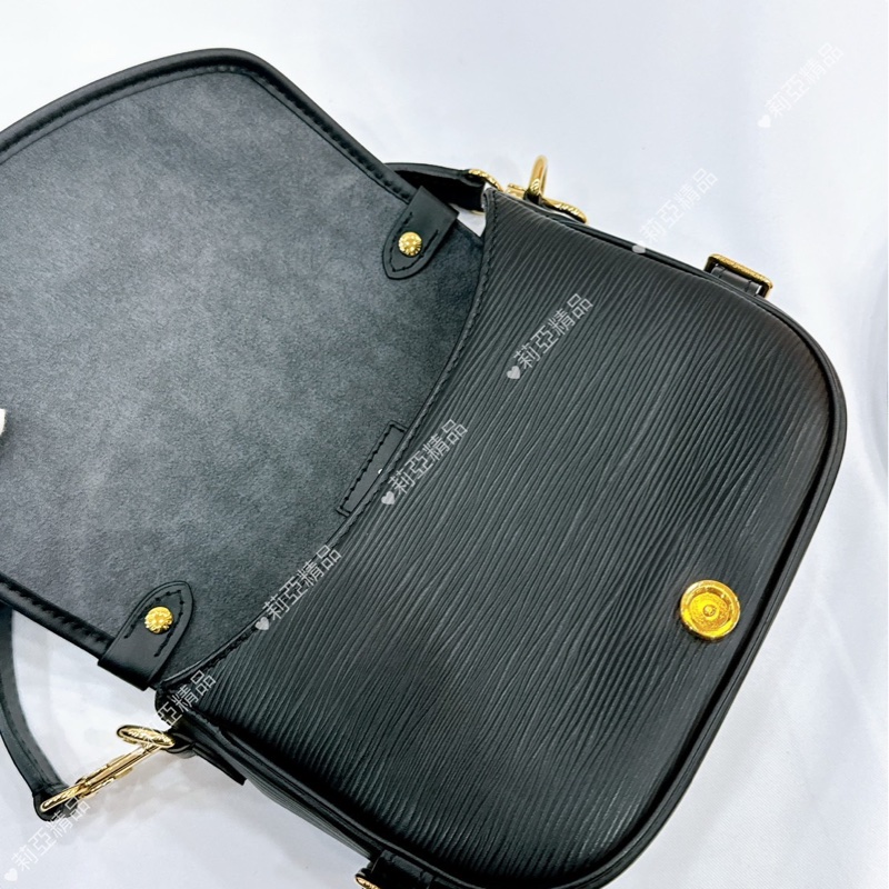 莉亞精品♡ LV 黑水波紋雙子星 M23469 二手美包-16