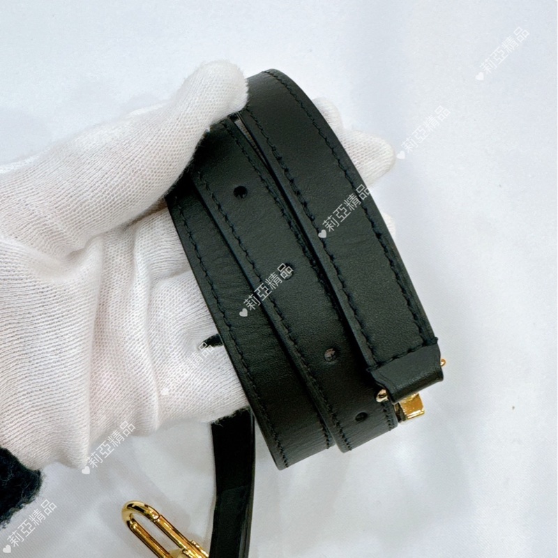 莉亞精品♡ LV 黑水波紋雙子星 M23469 二手美包-20