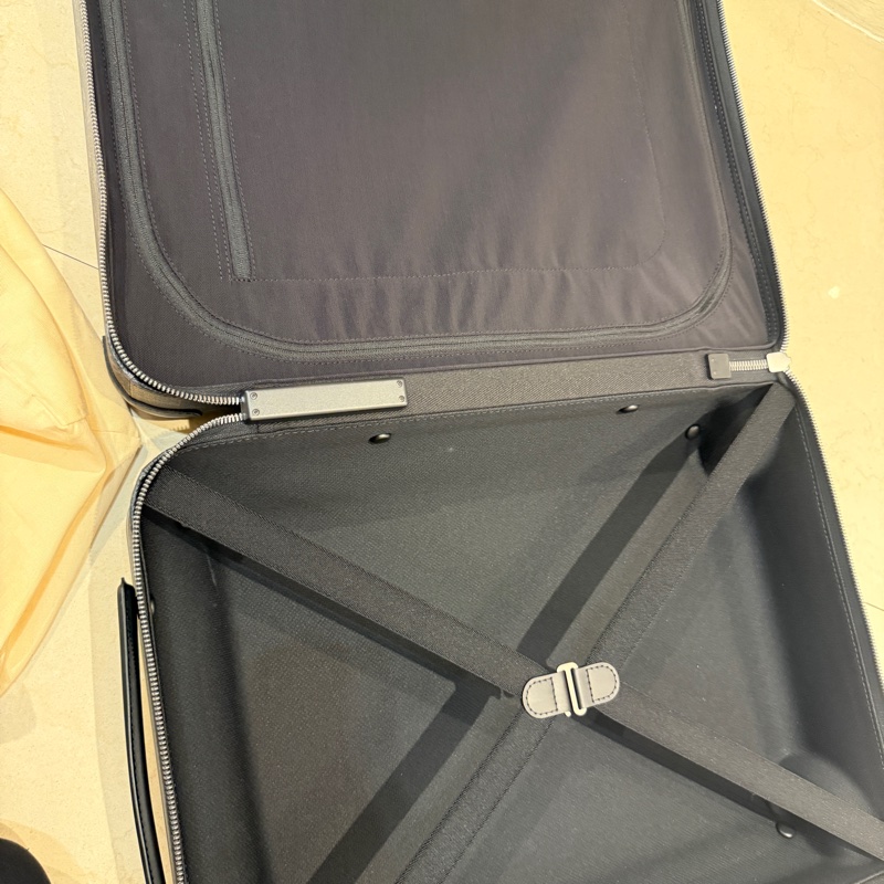 lv黑色花紋 超美超帥行李箱55-15
