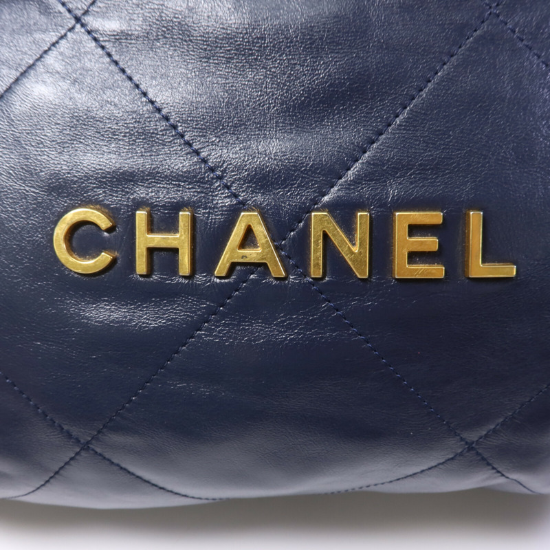 CHANEL 牛皮皮革C22 Medium鏈帶肩背袋-14