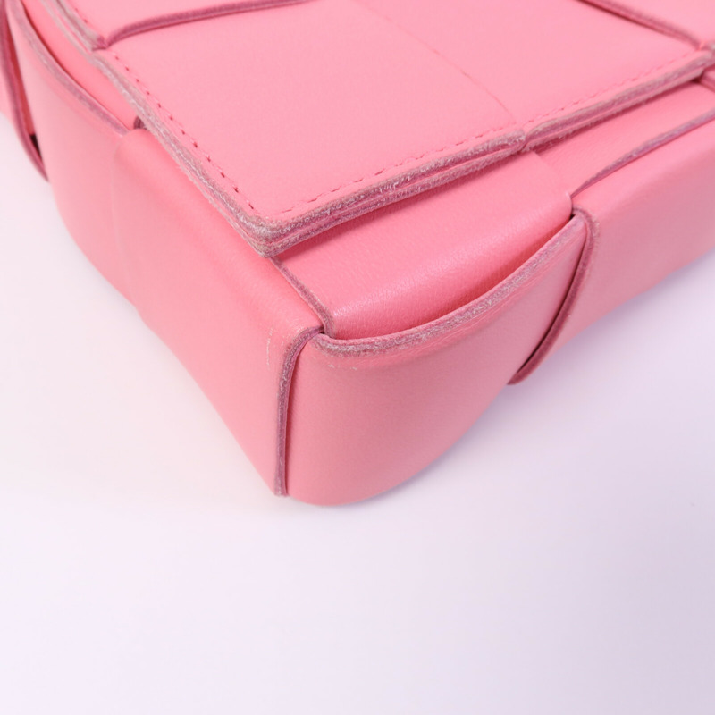 BOTTEGA VENETA 牛皮皮革Cassette肩背袋-11