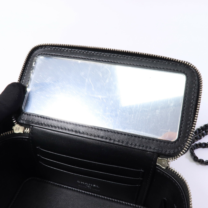 CHANEL 羊皮皮革Vanity Case鏈帶肩背袋-14
