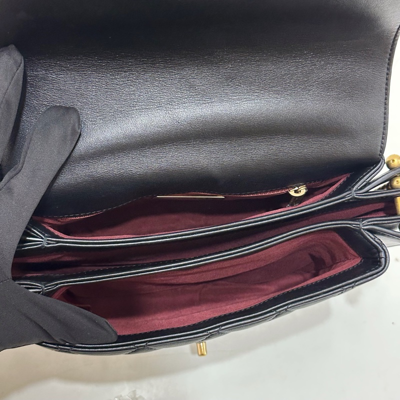 99新 Chanel/香奈兒 黑金鍊條信封包單肩包斜挎包 金扣 28開 ✅正品-5