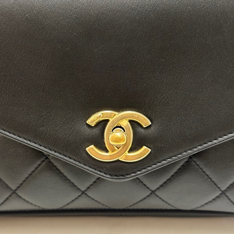 99新 Chanel/香奈兒 黑金鍊條信封包單肩包斜挎包 金扣 28開 ✅正品-6
