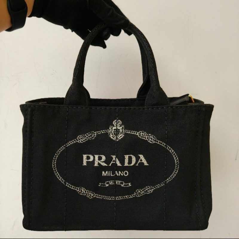 ❤️感恩月❤️折扣最後倒數至5/31‼️【8成新】㊣✨PRADA✨普拉達 黑灰色 牛仔布 兩用 手提包 肩背包 斜背包 /二手包/二手精品-1