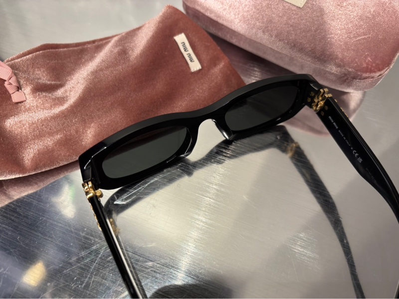全新僅試戴🌟Miu Miu Glimpse 04W 墨鏡|Classic Trend CT精品|台北東區實體-8
