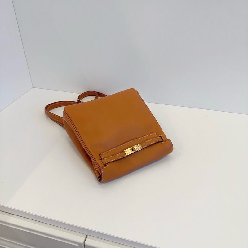 98新🆕Hermes愛馬仕 經典kelly ado 金棕雙肩包 框A 金扣 🧡正品-5
