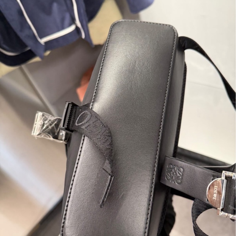 近全新🌟Loewe Convertible 後背包 可變形托特袋|Classic Trend CT精品|台北東區實體-7