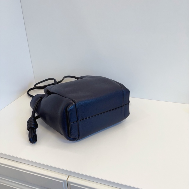 ✨Loewe羅意威｜Flamenco Knot抽繩福袋包｜98新-6